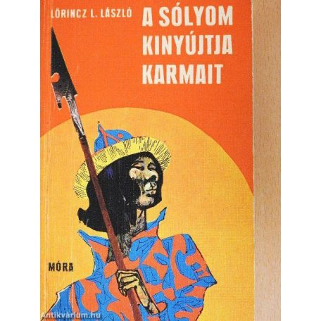 A sólyom kinyújtja karmait