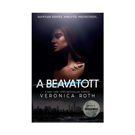A beavatott (filmes borítóval)