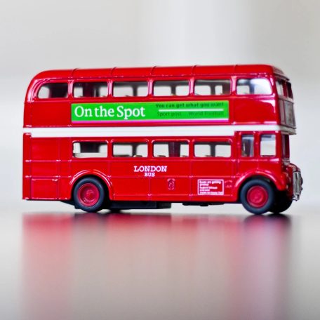 AUT 0648-1/ London busz
